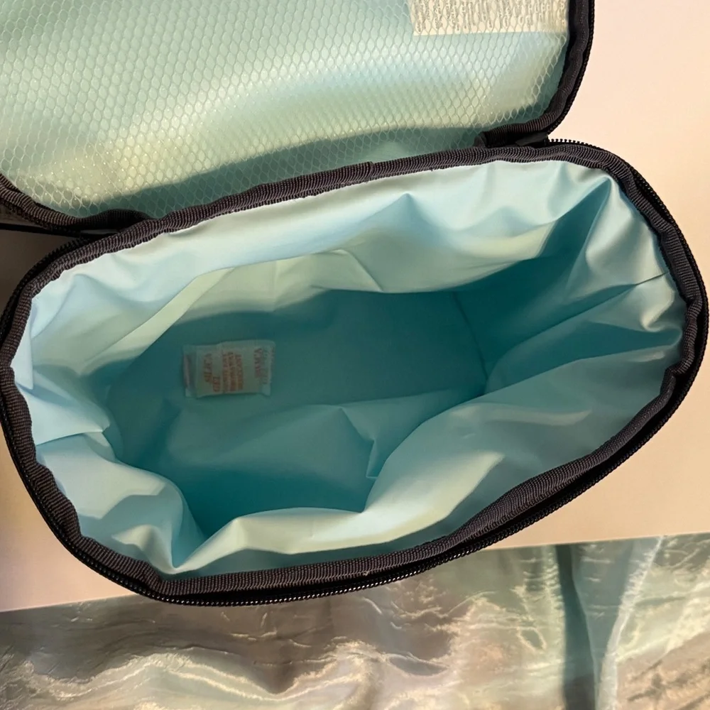 Hydro Flask 5L Lunch Bag - Picture 6 of 6